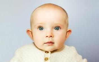 Kisgyermekgondozó, -nevelő PKT Közép-európai Szakközépiskola és szakiskola