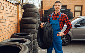 Gumiabroncs-javító és kerékkiegyensúlyozó TanfolyamOKJ.hu