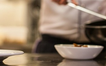 Vendéglátó-üzletvezető tanfolyam Soter-Line Oktatási Központ