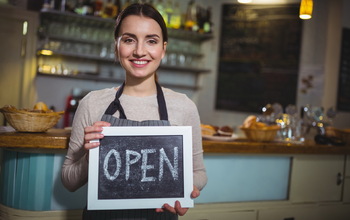 Pincér tanfolyam TanfolyamAjánló.hu